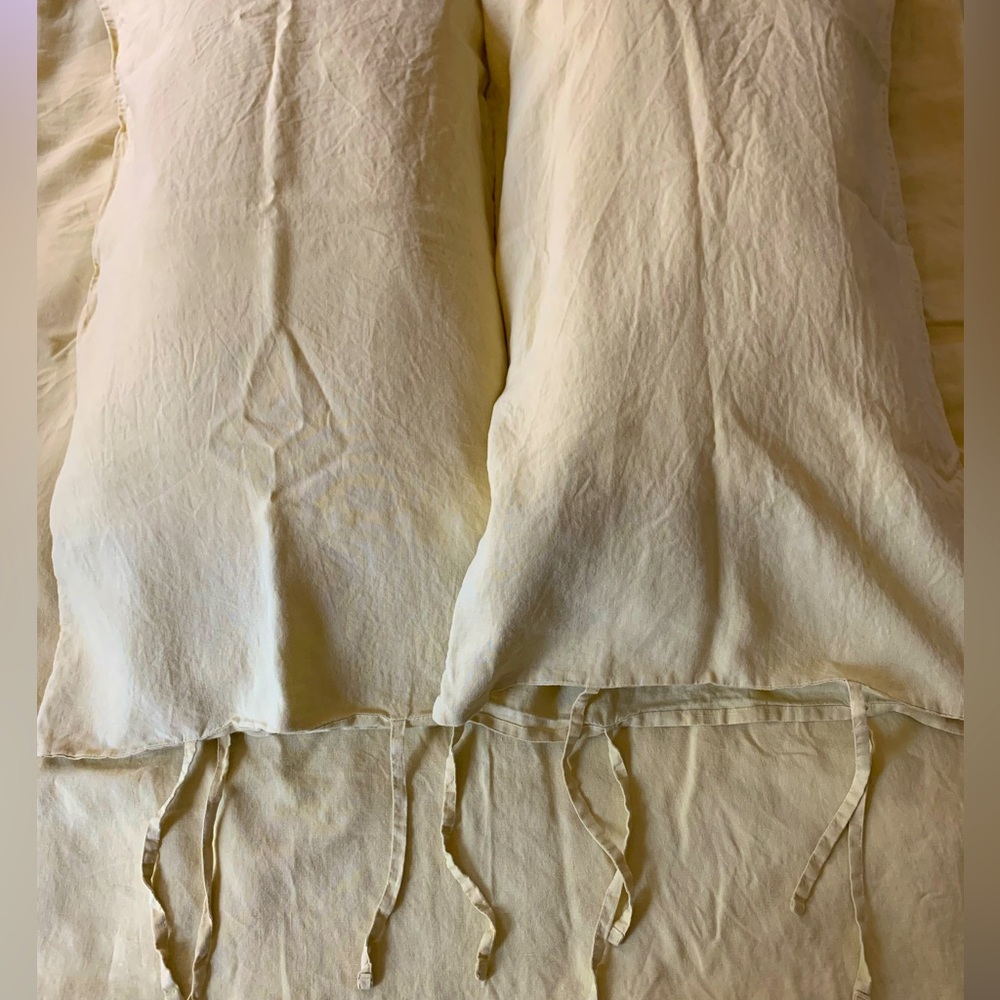 IKEA Puderviva linen duvet cover with shams